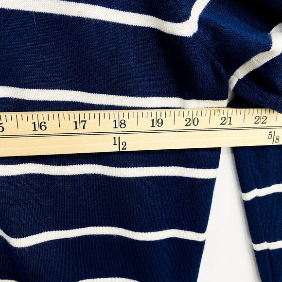 Charter Club Cardigan Womens Size XL Blue Striped Faux Pearl Button Long Sleeve - Picture 9 of 10